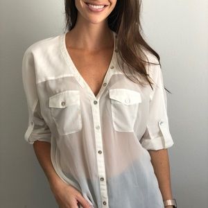 Trendy White Blouse